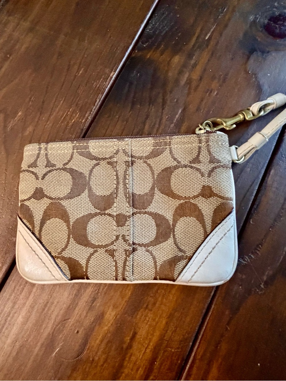 Coach Vintage Signature Wristlet Brown Beige Monogram Y2K - Picture 3 of 7